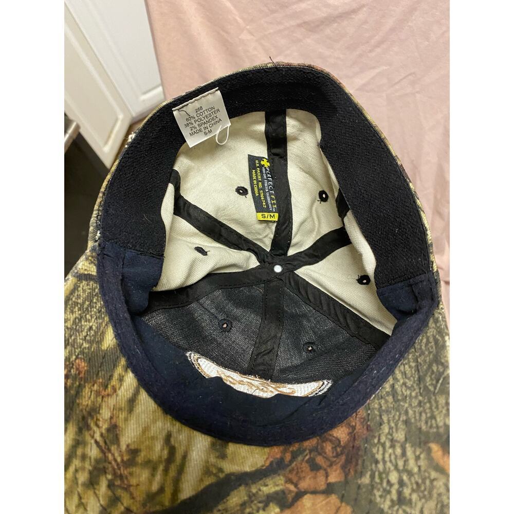 Ford Hunting Camo Flex Fit Hat Size S/M - Picture 3 of 3